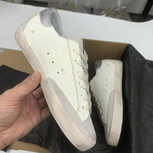 Zapatos Deportivos <span class=keywords><strong>de</strong></span> Lujo Premium Golden <span class=keywords><strong>Star</strong></span> Blancos para Hombre, Zapatos Transpirables con Cordones para Hombre y Mujer, Zapatos para Caminar <span class=keywords><strong>de</strong></span> Cuero Genuino - Product Image 1