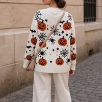 Sweter Halloween Kardigan Rajut Wanita Motif Labu Kelelawar Lengan Panjang Kerah Bulat Kancing Depan untuk Pesta Musim Gugur Pakaian Santai