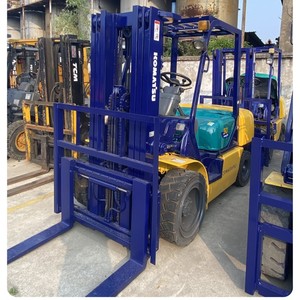 Low <b>Hour</b> Second Hand Komatsu FD30 Diesel Forklift 3 Ton Two/<b>Three</b> Stage Mast 1254mm Fork Length for Port and Logistics - Product Image 4