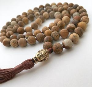 มาลาลูกปัดทำมืออย่างสวยงาม สร้อยคอถักมือ - Product Image 1