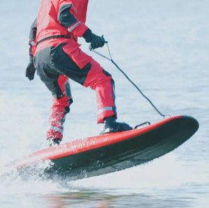Tabla de Surf Unisex de Fibra de Carbono de Alta Potencia 15KW, 55KM/H, Jet Body Board para Agua de Océano, Fabricada por OEM, Modelo GL12, Tabla de Surf Popular/Alta Potencia - Product Image 4