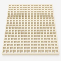 Grille d'escalier GRP pour terrains accidentés tropicaux 38x38mm en fibre de verre FRP, panneau antidérapant OEM
