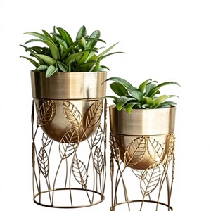 Modern iron Flower Stand With Leaf Pattern Indoor Plant <b>Pot</b> <b>Holder</b> Gold Finish Desktop Decorative Planter Stand - Product Image 1