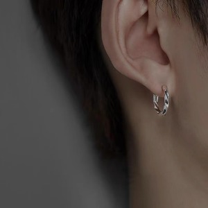 Petites boucles d'oreilles coréennes, boucles d'oreilles françaises vintage en or et argent, boucles d'oreilles créoles Mobius à breloques - Product Image 5