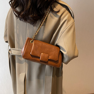 Elegante diseñador de lujo bolso de cubo para mujer Senior Sense Of gran capacidad Retro moda Popular bolso de hombro - Product Image 4