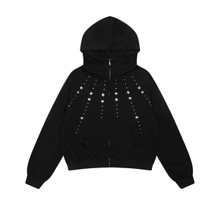 Nueva Chaqueta con Capucha Estilo Americano para Personas Bajas - Sudadera con Capucha Personalizada con Tachuelas Metálicas - Product Image 1