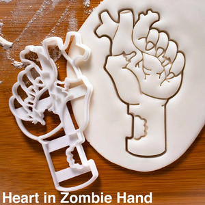 <span class=keywords><strong>Emporte</strong></span>-pièces en plastique 3D en forme de zombie safran pour Halloween, moule tête, main, <span class=keywords><strong>pied</strong></span>, noix, garçon pour biscuits d'Halloween faits à la main - Product Image 3