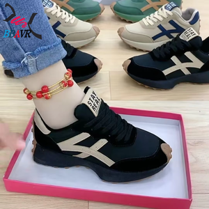 Chaussures de sport pour femmes tendance 2025, respirantes, en mesh, décontractées, légères, pour la marche - Product Image 5