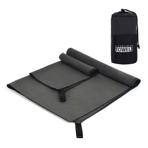 Serviette de sport à séchage rapide en microfibre suédée avec logo personnalisé pour l'exercice - Product Image 1