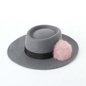 X1270 Gorras Unisex de Lana Británica con Copa Plana, Adorno de Bola de Pelo de Conejo, de Moda para Mujer, con Ala Ancha, para Iglesia y Exteriores - Product Image 1