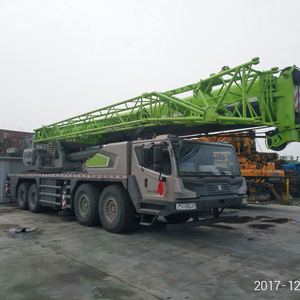 Zoomlion 80ton 44m <span class=keywords><strong>pluma</strong></span> principal máquina de elevación de la grúa del camión Qy80V - Product Image 3