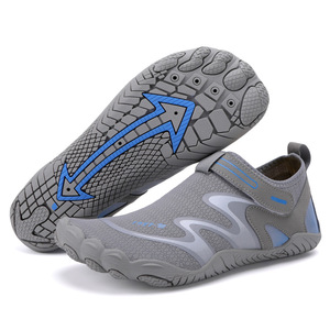 Nuove <span class=keywords><strong>scarpe</strong></span> <span class=keywords><strong>da</strong></span> acqua per il nuoto <span class=keywords><strong>antiscivolo</strong></span> sport all'aria aperta terra generale Catch <span class=keywords><strong>mare</strong></span> <span class=keywords><strong>scarpe</strong></span> <span class=keywords><strong>da</strong></span> spiaggia <span class=keywords><strong>scarpe</strong></span> per il Fitness - Product Image 1
