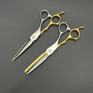 Ciseaux à cheveux dorés de 6 pouces en acier inoxydable, ciseaux professionnels pour stylistes, pour usage esthétique, pour droitiers - Product Image 4