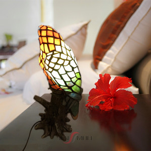 Vintage Nhựa Cơ Sở Châu Âu Sang Trọng Parrot Shape Phòng Ngủ Đèn Bàn Cổ - Product Image 4
