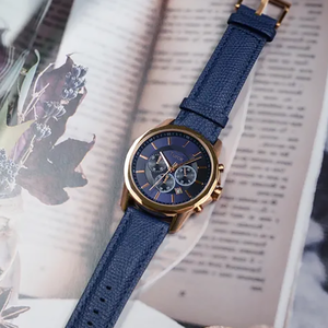 Montres à quartz AX1723 pour homme et femme, bracelet en acier inoxydable et cuir, cadran à aiguilles en cristal, style business, résistantes à l'eau jusqu'à 50 m - Product Image 2