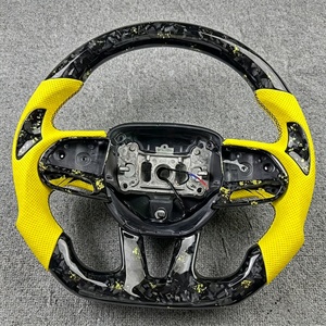 Vente directe du fabricant pour Dodge Challenger SRT Charger 2014 2015 2016 2017 2018 2019 Volant en cuir et fibre de carbone - Product Image 1