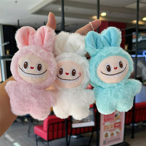 Botu en gros : Peluche Labubu mignonne, cadeaux de Noël, cadeaux pour enfants, pendentif de sac Labubu de <span class=keywords><strong>dessin</strong></span> <span class=keywords><strong>animé</strong></span>, jouet en peluche porte-clés pour machine à griffes pour poupée - Product Image 5