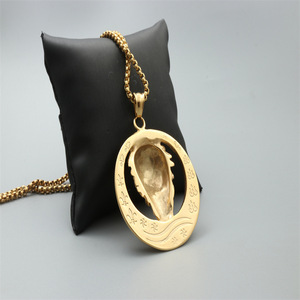 Yunnique – collier avec pendentif tête de Lion rond, en acier inoxydable doré, bijoux unisexes, cadeau à la mode - Product Image 3
