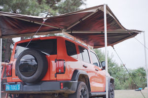 เต็นท์ข้างรถแบบยืดหดได้ Soleflex Four-season Extended Type สำหรับรถ SUV พร้อมกล่องอลูมิเนียม ผ้า Oxford 420d กันน้ำ >3000 มม. - Product Image 5