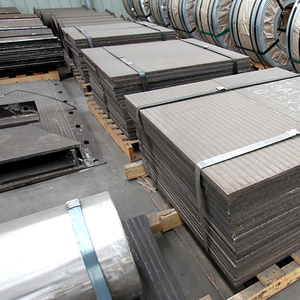 Plaque de revêtement multicouche en carbure de chrome <span class=keywords><strong>à</strong></span> arc ouvert pour goulottes de manutention de calcaire, certifiée selon les normes de test de moulin, taille standard, en stock - Product Image 3