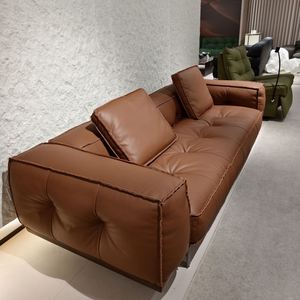Divano Componibile Moderno di Lusso in Vera Pelle 100% dalla Fabbrica di Foshan, Stile Americano Rosso per Soggiorno di Casa e Villa - Product Image 2