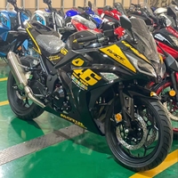 Kawasaki Ninja 250: Tanque de Combustible de 14L, Autonomía de 351 km, Urbano y de Turismo, Autos y Motocicletas Deportivas de Segunda Mano