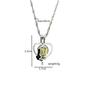 Glow in the Dark Halloween Luminous Bead Peach Heart Cat Pendant Night Lights Necklace of Women - Product Image 6