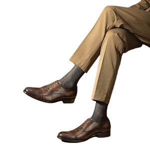 Chaussures habillées en cuir pointues pour hommes, nouvelle collection, haute qualité, faites à la main, à lacets, respirantes, A.N.M.bullock - Product Image 1