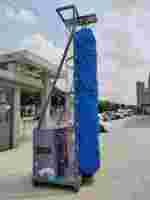 Machine de lavage autonome pour bus et camions