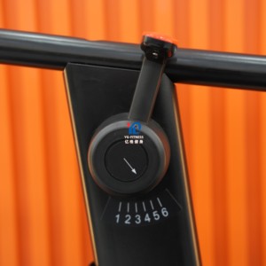 पेशेवर फिटनेस इलेक्ट्रिक स्पोर्ट्स उपकरण जिम अभ्यास के लिए घुमावदार ट्रेडमिल वाणिज्यिक मशीन चला रहा है - Product Image 4