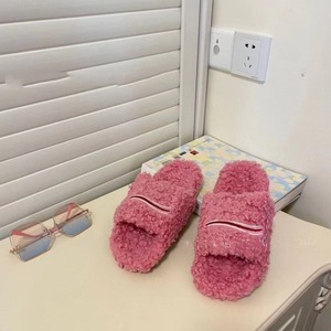 Pantuflas Afelpadas para Parejas Tallas Grandes, Otoño Invierno 2026, de Lana de Cordero, para Uso en Exteriores, Versátiles, con una Sola Correa - Product Image 2