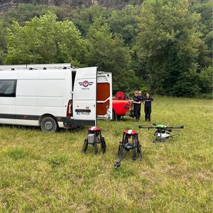 Mejor Precio EFT E416P, Marcos <span class=keywords><strong>de</strong></span> UAV <span class=keywords><strong>de</strong></span> Carga Media <span class=keywords><strong>de</strong></span> 10-20 kg y Larga Duración para Drones <span class=keywords><strong>de</strong></span> Limpieza <span class=keywords><strong>de</strong></span> Edificios, Drones <span class=keywords><strong>de</strong></span> Limpieza <span class=keywords><strong>de</strong></span> Paneles Solares - Product Image 2