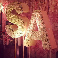 Lettres de fleurs décoratives, fournitures de fête événement, lettres de fleurs artificielles géantes pour décoration de mariage