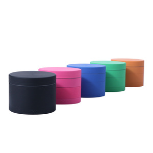 Yiwu Erliao 50mm-4layer <span class=keywords><strong>pintura</strong></span> de goma molinillo de hierbas aleación de zinc molinillo de <span class=keywords><strong>tabaco</strong></span> Venta caliente molinillo de metal <span class=keywords><strong>pintura</strong></span> de goma - Product Image 1