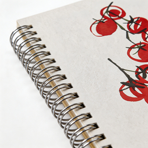 Carnet à spirales imprimé tomate avec motif cerise rouge et texte doré, couverture en papier, idéal pour offrir - Product Image 2
