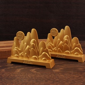 Portalápices de metal con diseño de montaña, decoración de escritorio de aleación de oro y plata para estudio y uso en el hogar u oficina - Product Image 2