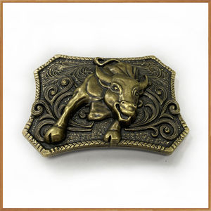 Fibbia per Cintura in Metallo Stile Western Personalizzata con Logo, Fibbia Punk da Cowboy in Lega con Toro - Product Image 4