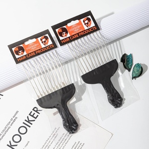 Peigne à aiguilles en acier 850 Insert Barber avec manche en plastique, peigne afro, best-seller transfrontalier pour coiffures lissées - Product Image 3