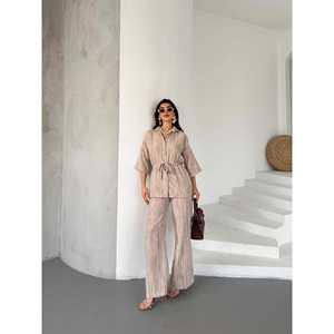 ชุดสูทสองชิ้นลายดอกไม้และลายเรียบแบบทางการ/ลำลอง ไซส์ 2XL เสื้อและกางเกงไซส์ XL ผลิตจากผ้าถักเนื้อฝ้าย สำหรับฤดูใบไม้ผลิ/ฤดูร้อน - Product Image 4