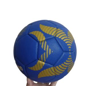 ลูกแฮนด์บอลยางคุณภาพสูง สำหรับการฝึกซ้อมและการแข่งขันอย่างเป็นทางการ ทนทานต่อการสึกหรอ เหมาะสำหรับมืออาชีพ - Product Image 4