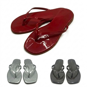 Sandali piatti <span class=keywords><strong>da</strong></span> <span class=keywords><strong>donna</strong></span> con cinturino sottile metallizzato, infradito alla moda, comodi e casual per l'estate e le vacanze al mare - Pronta Consegna - Product Image 2