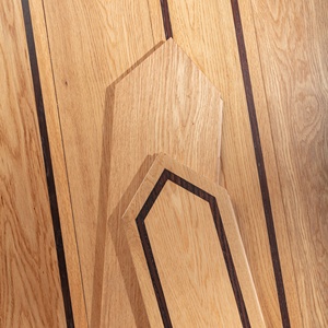 I produttori MUMU visualizzano la pavimentazione in legno di ciliegio a forma di lisca di pesce del campo da basket in rovere lamiato - Product Image 2