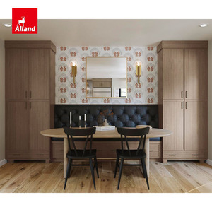 Allandgroup Armadietto da Cucina Personalizzato in Impiallacciatura di Acero e Mandorla, Verniciato Verde Salvia e Verde Harbor, <span class=keywords><strong>con</strong></span> Pannello a Doghe - Product Image 6
