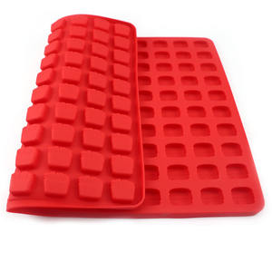 2022 nouveau tapis de cuisson à puces 120 cavité <span class=keywords><strong>Mini</strong></span> <span class=keywords><strong>Hamburger</strong></span> <span class=keywords><strong>moule</strong></span> en Silicone <span class=keywords><strong>pour</strong></span> chien friandises biscuit gouttes de chocolat bonbons gommes - Product Image 6