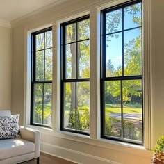 Fenêtres sur mesure en aluminium à double vitrage, à énergie solaire, design moderne, grandes baies vitrées fixes et en arc, pour l'extérieur français - Product Image 1