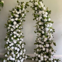 T-HFA034 Arche de fleurs tendance pour mariage, arche de fleurs bleues en forme de corne pour la décoration de mariage