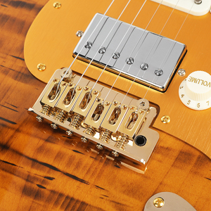 Guitare électrique Bullfighter D-190 haut de gamme couleur vintage 6 cordes avec micros D-19SSH et petit double tremolo – Corps composite OEM - Product Image 5