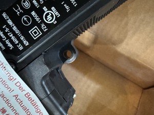 ใหม่ OEM ของแท้ SCHMERSAL สวิตช์นิรภัย AZM190-11/01RKwbr-24VDC -2795 - Product Image 3