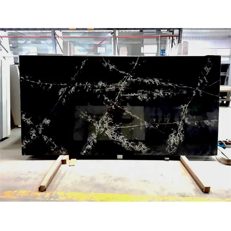 Black Artificial Quartz Slabs Polished Kitchen Bathroom CountertopS Black With White Veins Artificial Stone For Villa Interior