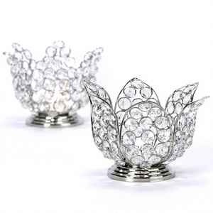 Bol à fleurs de table en argent de luxe Décorations de table de mariage en perles de cristal Centre de table pour événements à domicile - Product Image 1